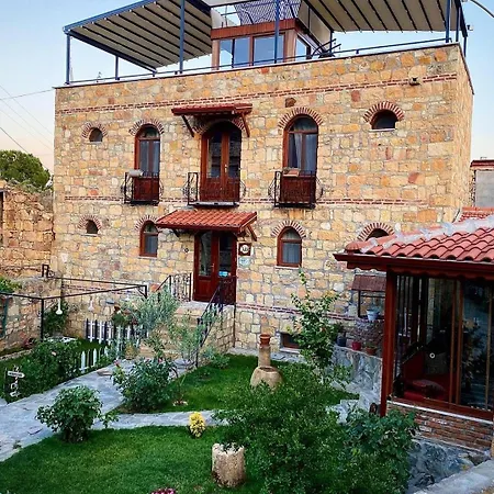 Qekik Boutique Kazdaglari *