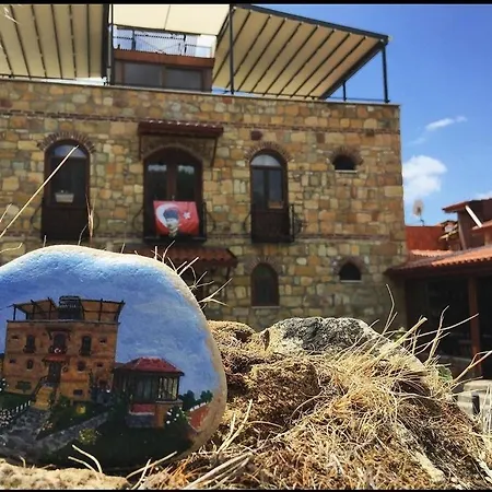Qekik Boutique Kazdaglari