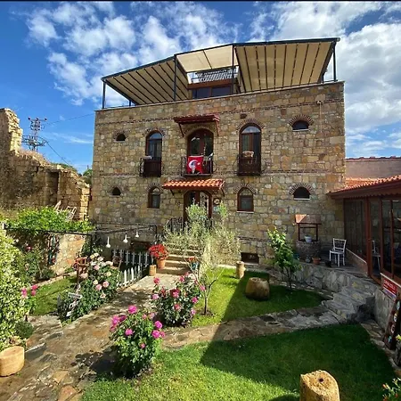 Qekik Boutique Kazdaglari